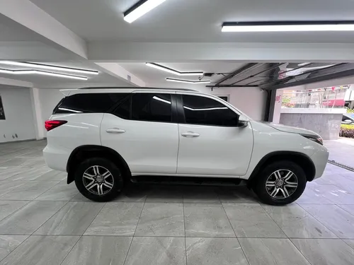 Toyota Fortuner Diesel At 2.8 4*4 2023