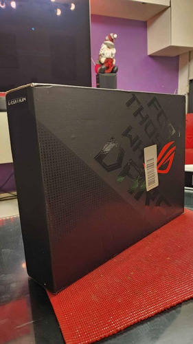 Rog Strix G15 Ryzen 9 32gb Rx6800 2.5 Tb + Monitor + Accesor (Usado)