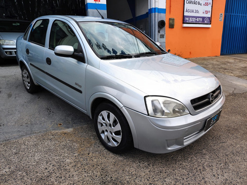 Chevrolet Corsa Sedan 1.8 Maxx Flex Power 4p