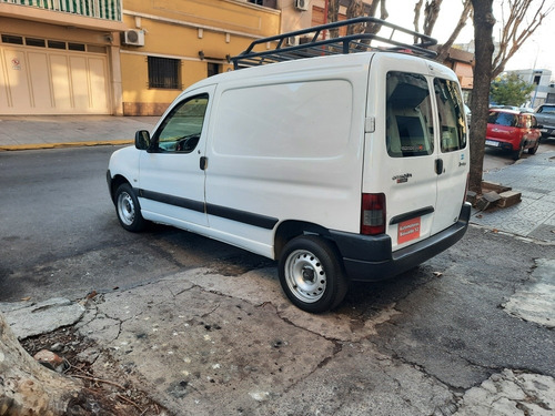 Imagen 3 de 16 de Citroën Berlingo 2010 1.6 Hdi Am52