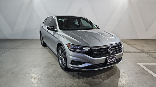 Volkswagen Jetta 1.4 R-LINE AUTO