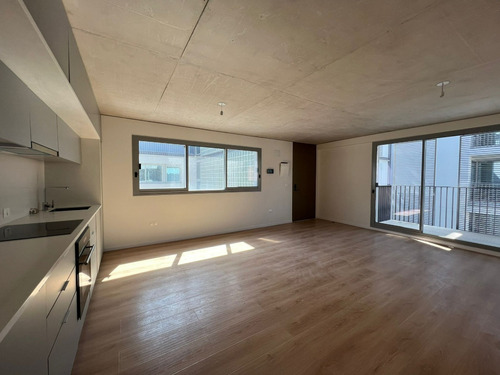 Imagen 5 de 18 de Venta Apartamento 2 Dormitorios Y Escritorio Ciudad Vieja Alma Duc