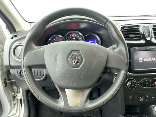 Renault Logan 1.6 Intens Bva