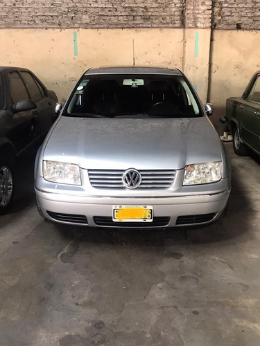 Volkswagen Bora 1.8 T Highline Tiptr Cu
