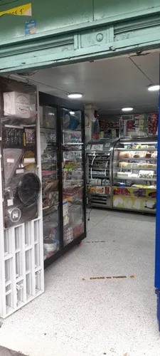 Se Vende Negocio Con Venta Y Distribución D Insumos
