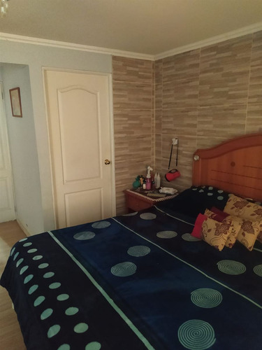 Casa En Venta De 4 Dorm. En Curicó