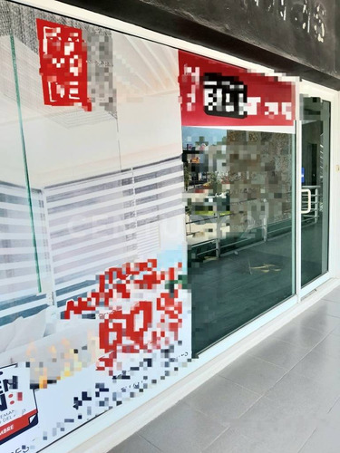 Local Comercial En Renta Col. Del Valle San Pedro Garza García