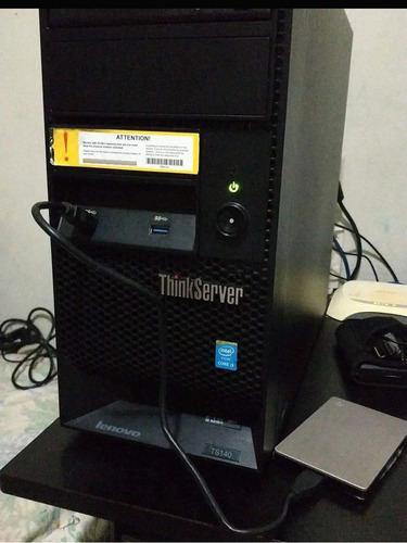 Servidor Lenovo Ts 140 32gb De Ram Y 4tb Almacenamiento (Usado)