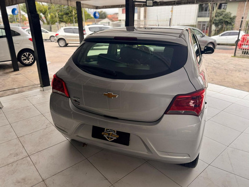 Chevrolet Onix 1.0 Joy 8v Flex 4p Manual