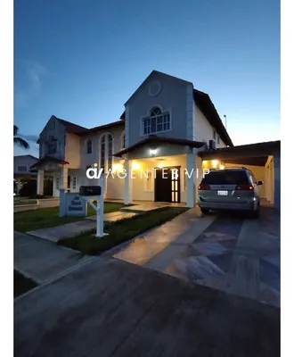 Casa en alquiler