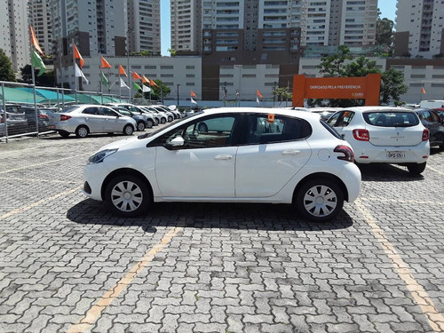 Peugeot 208 1.2 Active 12v Flex 4p Manual