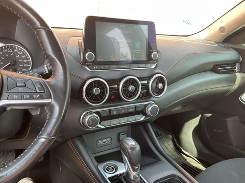 Nissan Sentra Sr Bitono Ta, 1.6l, 4cil, Naranja Bitono 2022