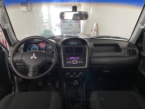 Imagem 7 de 11 de Mitsubishi Tr4