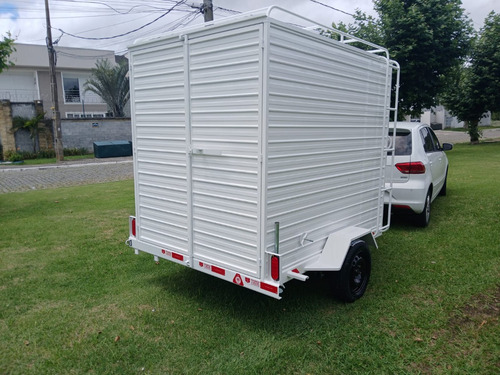 Carreta Baú Mede 1,40 X2m Mais 50 Cm Com 1.50 Altura