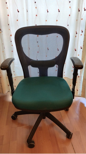 Silla De Oficina. Ergonómica. Mesh. Impecable. Con Regalo.