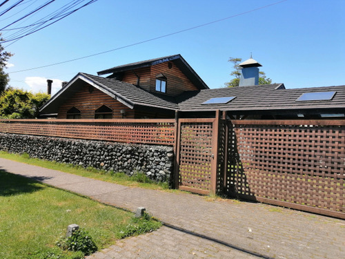 Casa Centro De Pucon/centro De Pucon