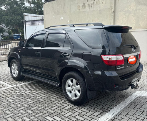 Toyota Hilux SW4 4.0 V6 Srv 7l 4x4 Aut. 5p