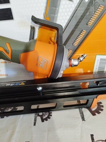 Clavadora Neumática Ridgid 21° Pistola Estructuras Framing (Usado)