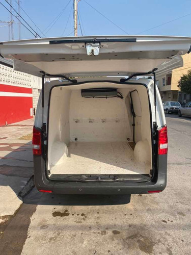 Mercedes Benz Vito 111 Cdi