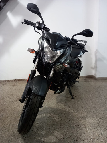 Rouser Ns200