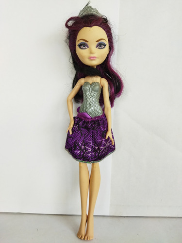 Ever After High Raven Queen Falda Morada Diadema Corona 2017