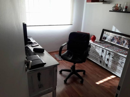 Chalet 4 Ambientes Con Cochera Doble