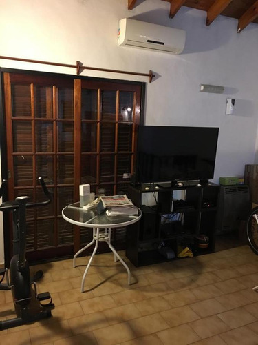 Imagen 2 de 11 de Departamento En Venta, Libertad Esquina Lamadrid, Belén De Escobar