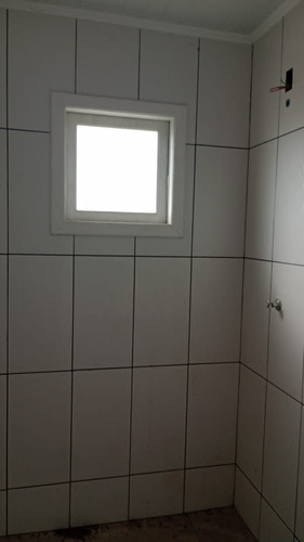Vendo Sobrado Com 2 Dormitórios Esperando Um Terceiro