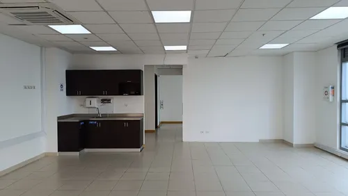 Oficina En Arriendo/venta En Chico Norte Iii. Cod A1105062