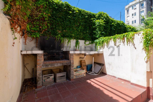 Venta Ph Tres Ambientes En Recoleta