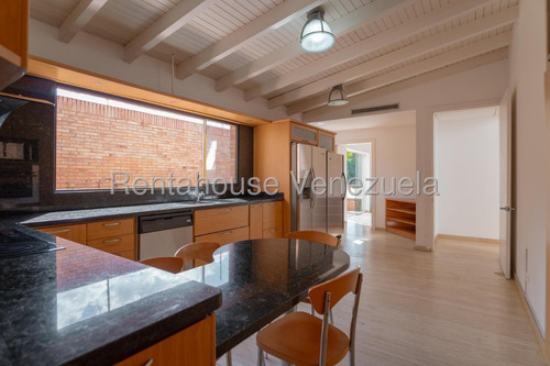 Casa En Alquiler, Prados Del Este #25-17775 - Marigreys Blanco -