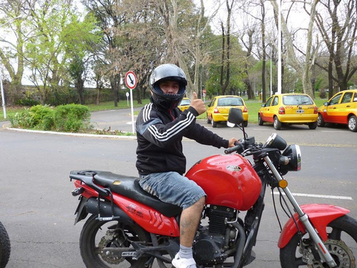 Imagen 6 de 10 de Alquiler De Motos Para Examen Parque Extremo Y Aca Palermo