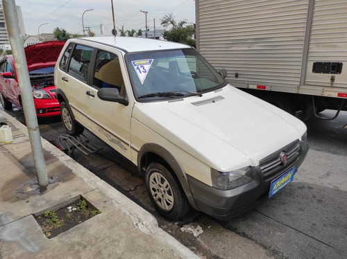 Imagem 9 de 15 de Fiat / Uno Mille Way Economy / 2013