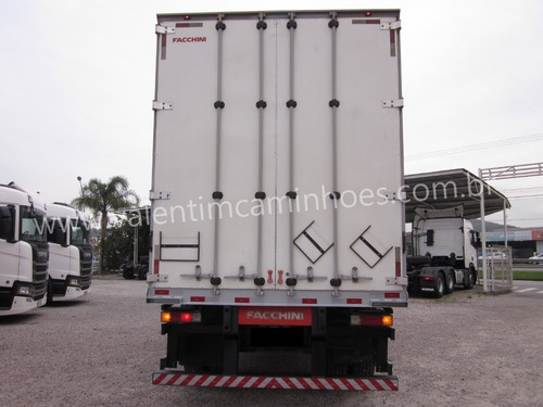 Imagem 5 de 14 de Facchini Bau Reto Vanderleia 28 Pallets - 2019