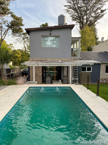 Casa En Bosque Peralta Ramos
