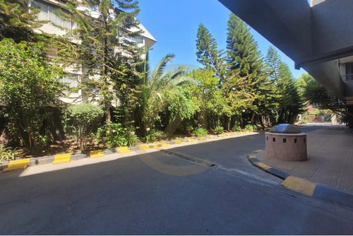 Departamento En Venta, 4 Dormitorios, Providencia