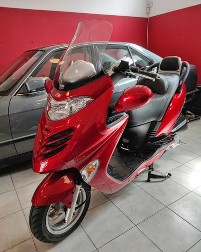 Imagen 2 de 7 de Kymco Grand Dink