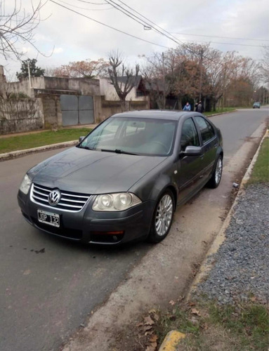 Volkswagen Bora 1.8 Highline T 180cv 2011