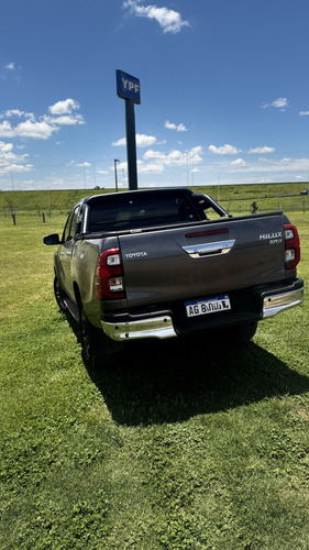 Toyota Hilux Pick-up 2.8 Cd Srx 177cv 4x2 At