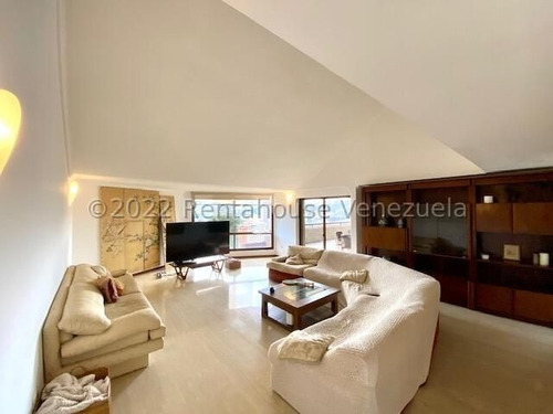 Pent House En Venta, En Santa Rosa De Lima, Mls #24-22244