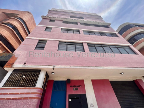Increible Edificio En La Urbina Yb 25-18583