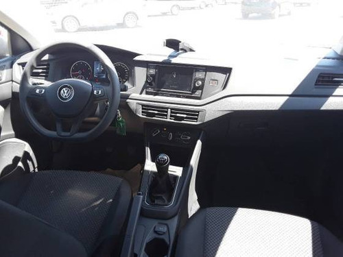 Imagem 3 de 9 de Volkswagen Virtus 1.6 Msi Total Flex Manual