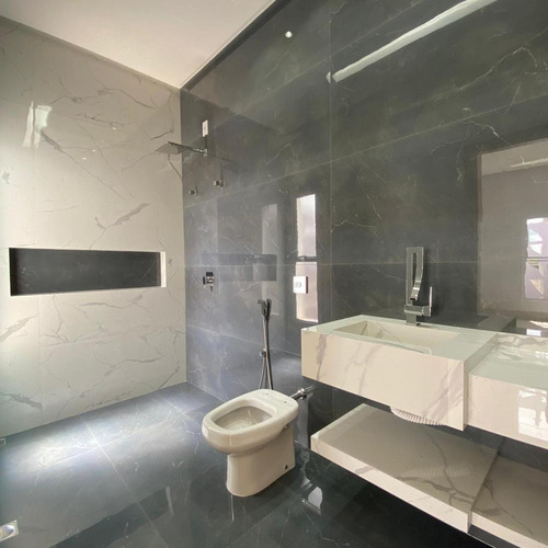 Imagem 3 de 14 de Casa - Grand Trianon - 3 Suites - 230 M2 - 116