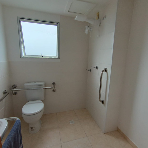 Apartamento Vila Topázio 2 Quartos, Nascente E Com Elevador Novinho Nunca Habitado
