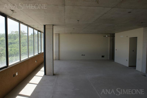 Imagen 9 de 12 de Oficina - Moreno