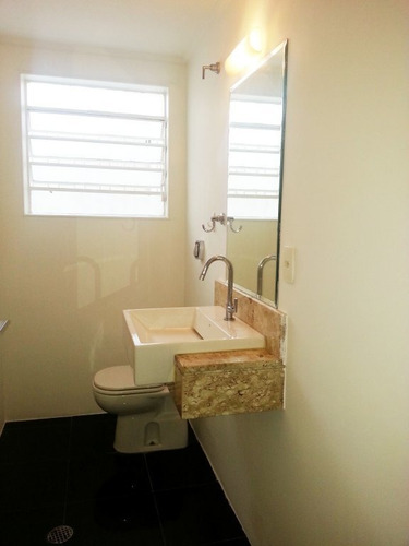 Imagem 7 de 17 de Casa Térrea, 4 Dormitórios - Reo95333