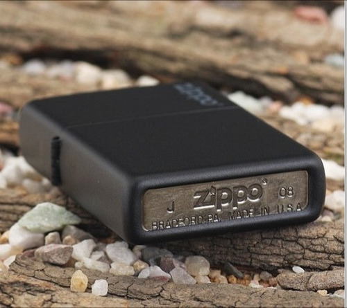 Imagen 2 de 2 de Encendedor Zippo Original Serie 218zl. Gran Canal