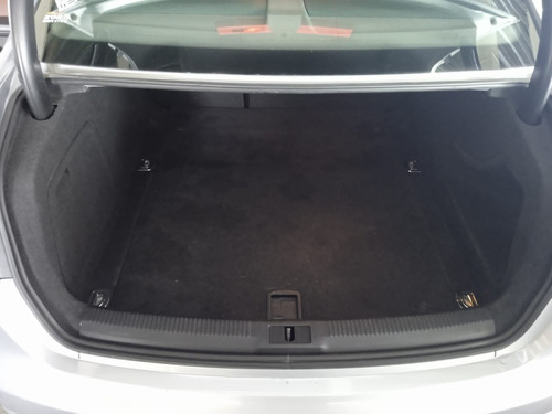Imagen 9 de 10 de Audi A 4 Quattro Trendy Plus Tfsi 4cil 2.0l Tronic 2015 174/