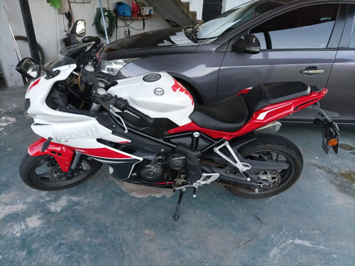 Imagen 1 de 17 de Benelli 3o2r