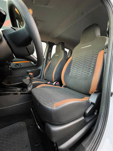 Imagem 8 de 14 de Renault Kwid 1.0 12v 4p Sce Flex Outsider